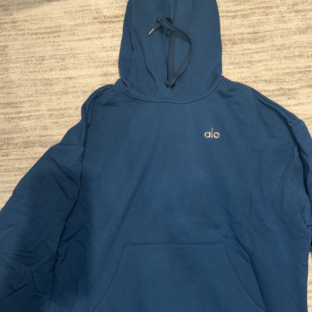 ALO Yoga Blue Accolade Hoodie